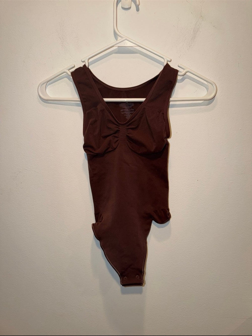 SKIMS Sculpting Thong Bodysuit. Womens Size Large (NWOT)